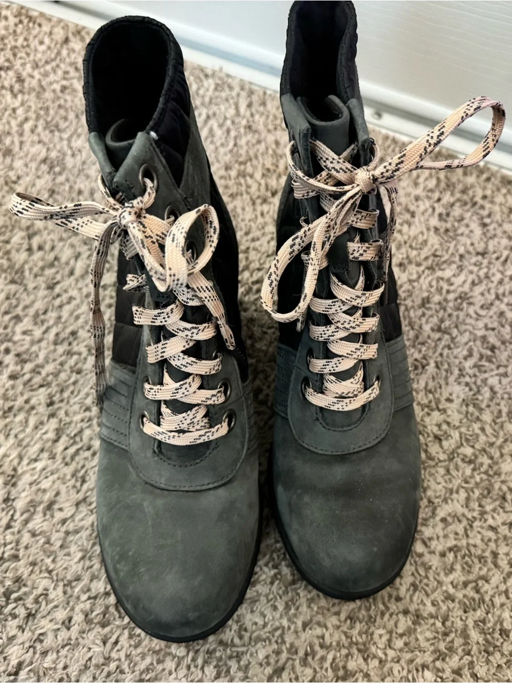 Sorel Lexie Wedge Hunter Green Lace Boots | Women’s 8